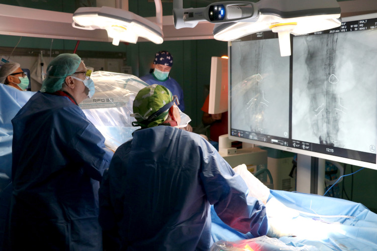 angiografosala-01.jpg