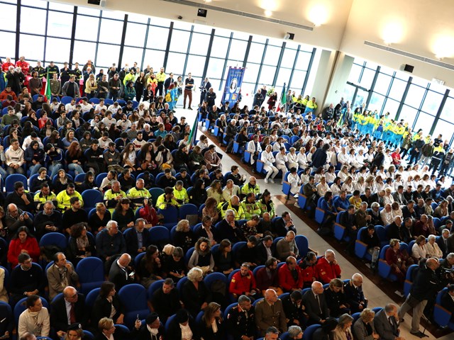 La sala gremita del Centro Congressi
